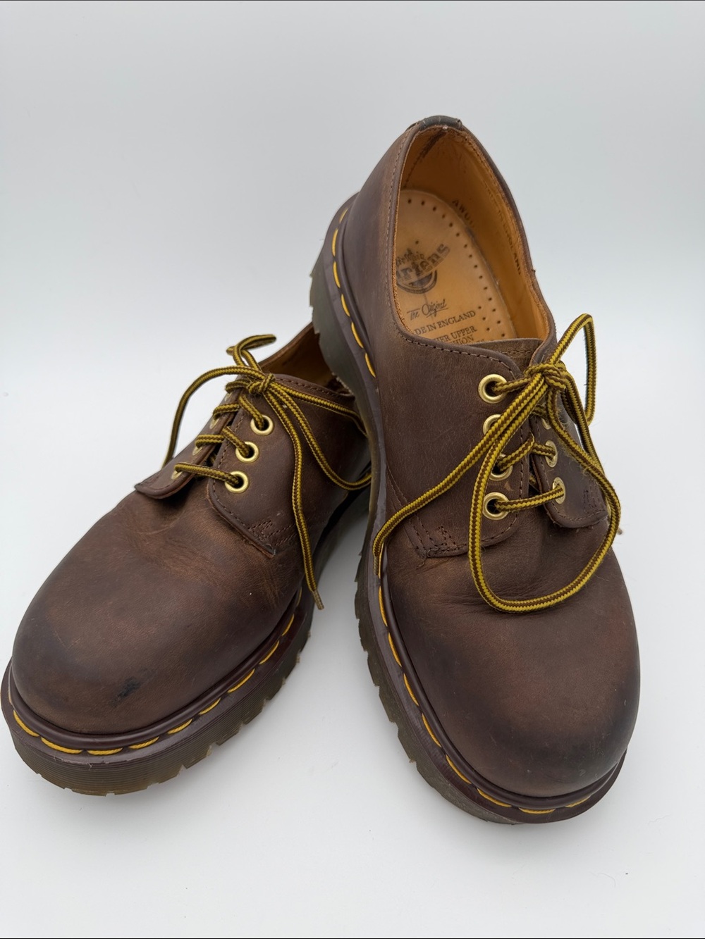 Vintage Dr. Martens Made in England Aztec Crazy Horse 1561 4 Hole Brown Oxford 6